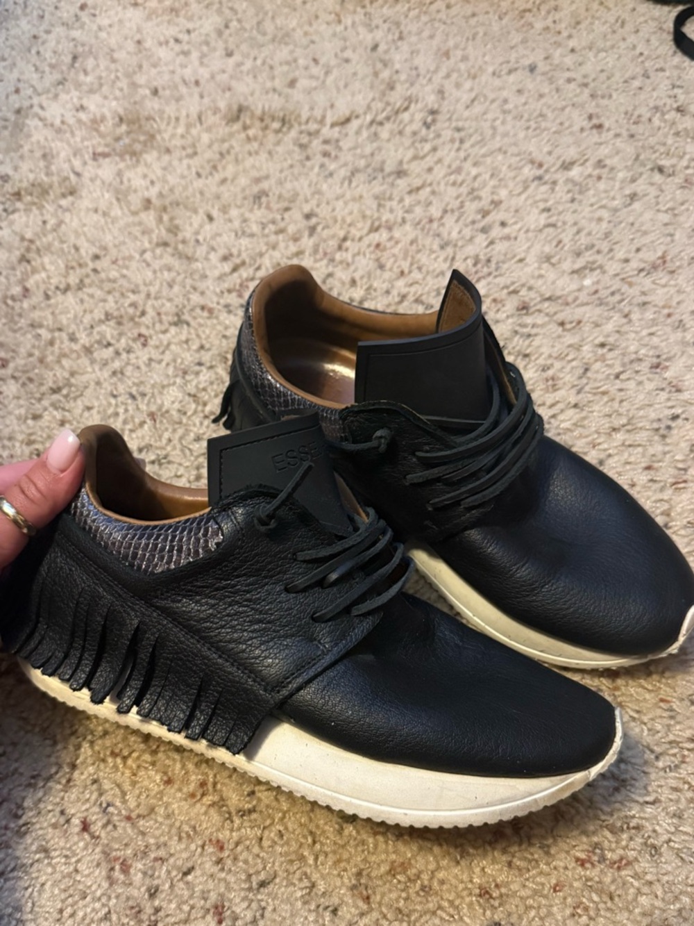 Women’s Esseutesse sneakers